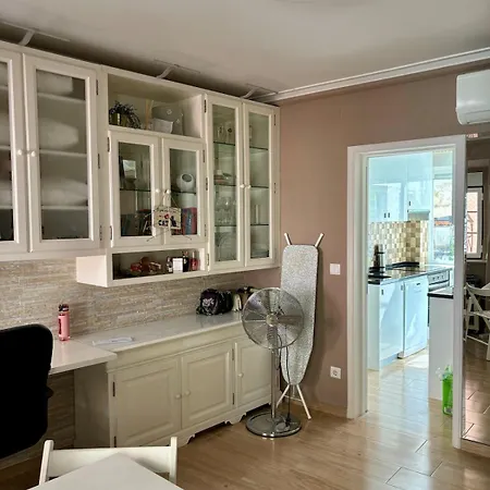 Cozy & Authentic On Avenida Da Liberdade Appartement Lisboa