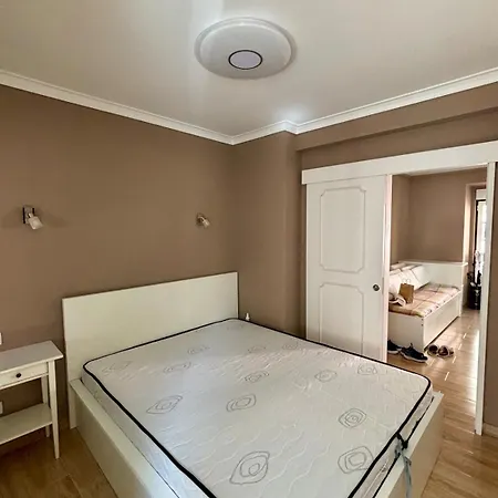 Cozy & Authentic On Avenida Da Liberdade Apartman *